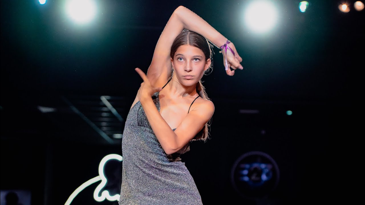 TOP 8 - UNDER 18 - Alima Leonis vs Waackinja - Eleganza Waacking Festival 2023