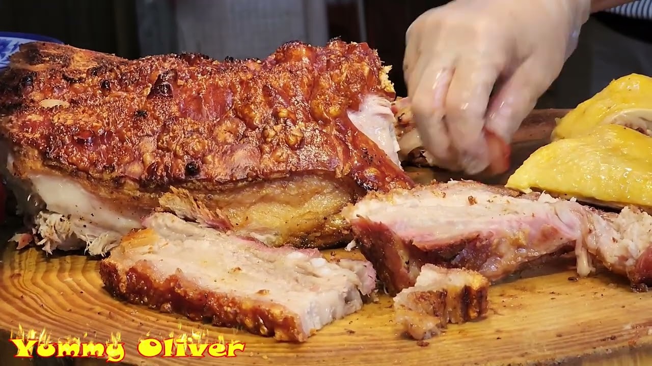 冬菇亭#添記燒肉  脆皮#燒豬腩 汁水爆燈， 肉質彈牙 ，炭火燒製 #燒鷄，肥美#叉燒 #燒鴨 #旅游 #燒臘 #元朗 #香港美食 #茶餐廳 #燒鵝 #chatgpt  #grok4
