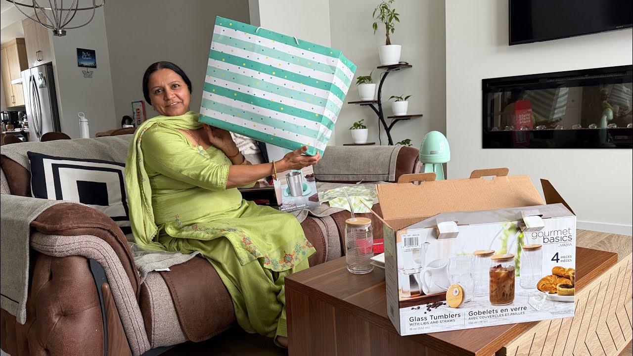 देखो मुझे क्या मिला गिफ्ट में 🎁और कोन लेके आया 💃❤️☝🏻