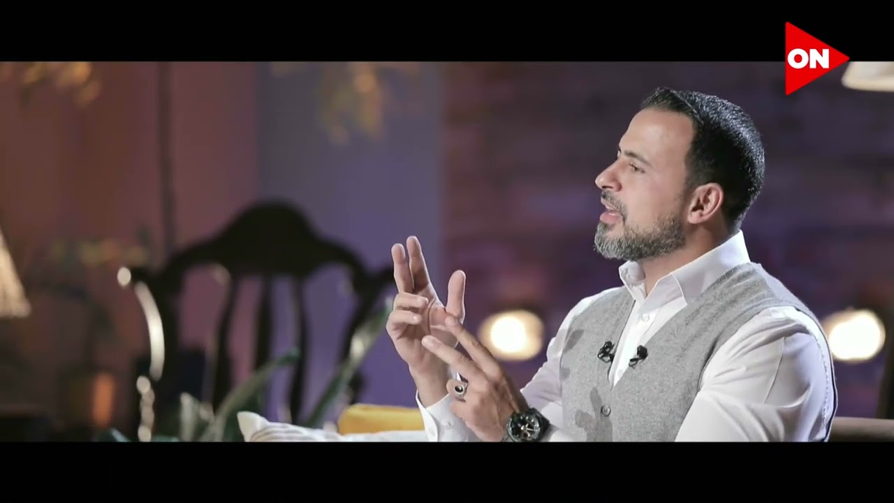 مصطفى حسني يوضح ما معنى 