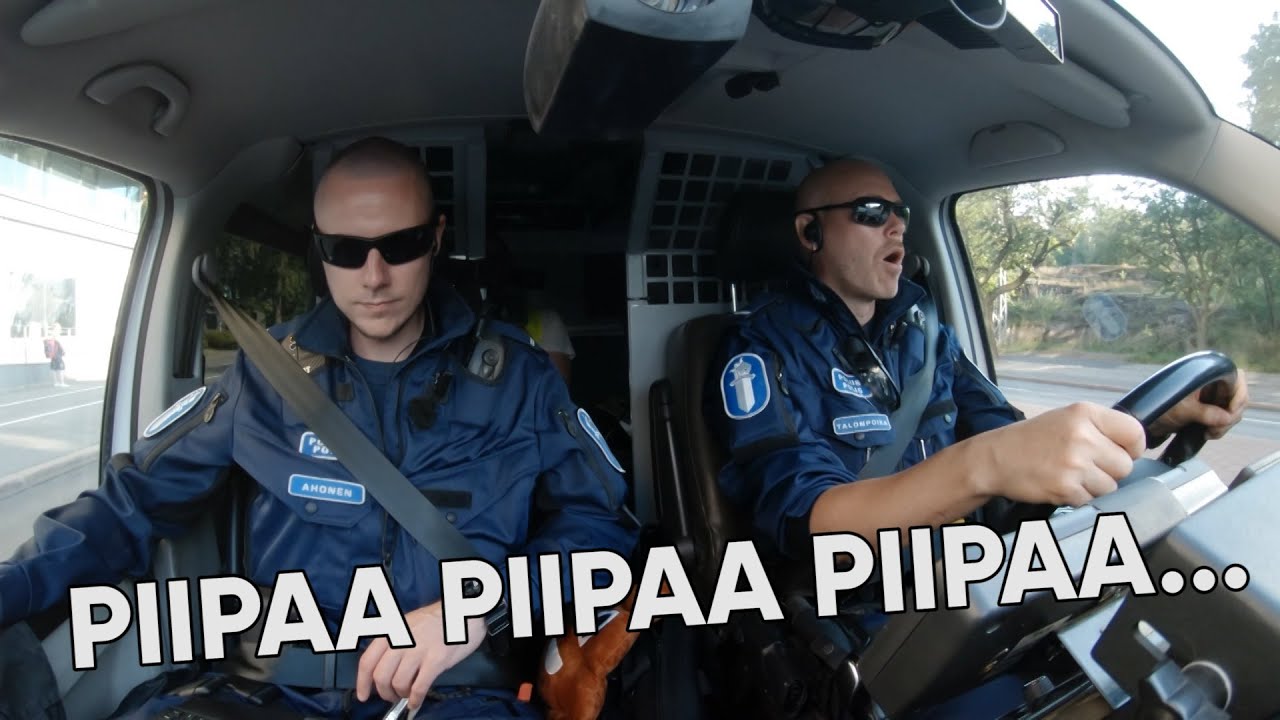 Helsingin poliisi matkii poliisiauton ääniä | Poliisit