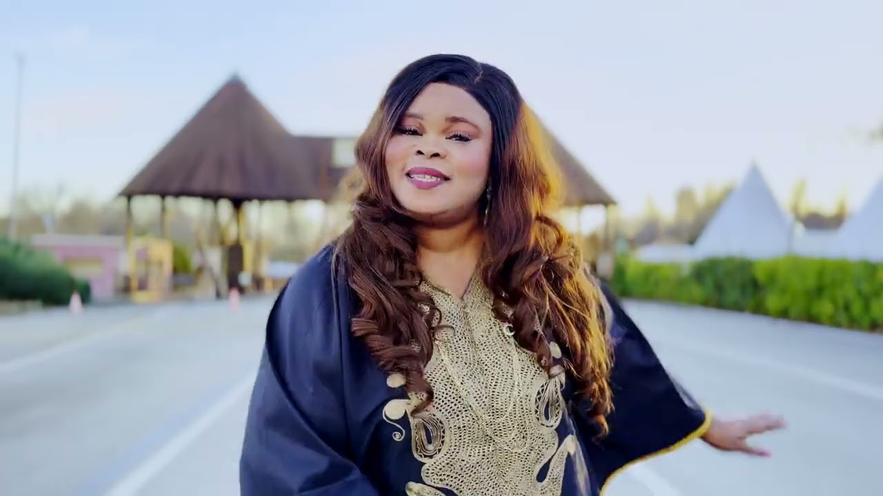 You deserve my praise - Marian Nmomah.