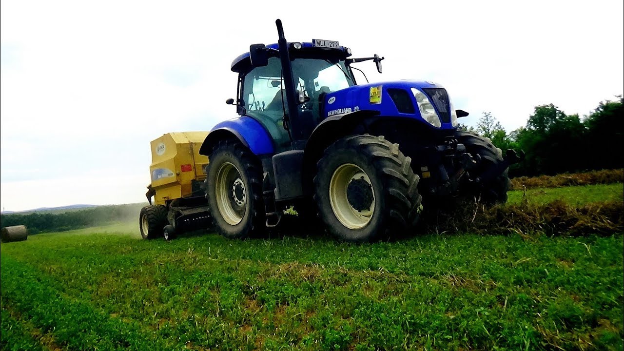 New Holland T7.235 Baling/Bálázás 2018