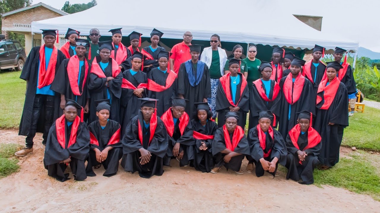 GRADUATION CEREMONY AT SIPETRA BIRASHOBOKA 🎉