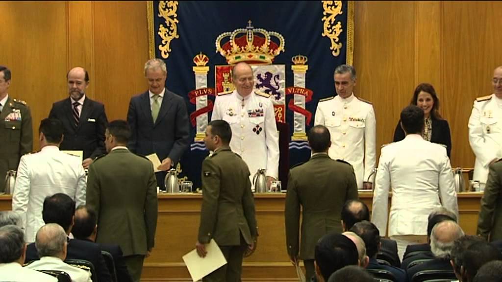 S.M. el Rey preside la clausura del XIV Curso de Estado Mayor de las Fuerzas Armadas