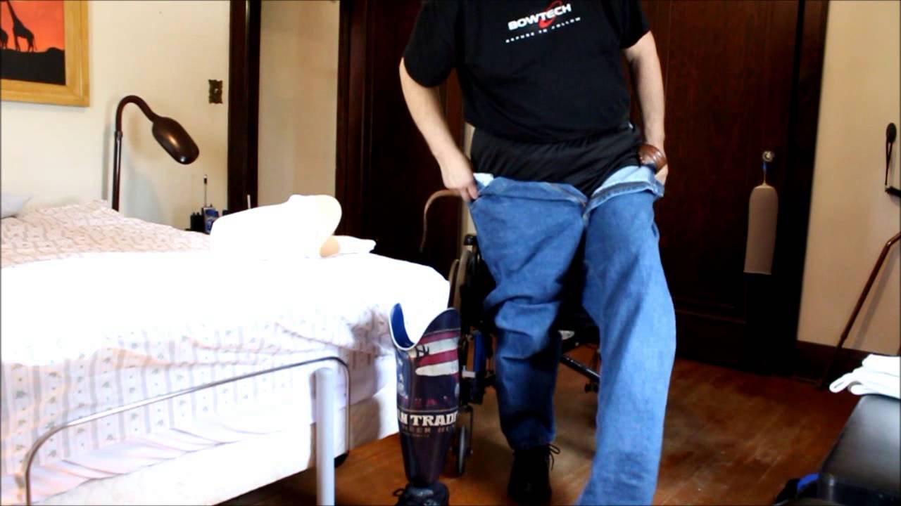 Getting Dressed: puttin on pants 5-21-2014