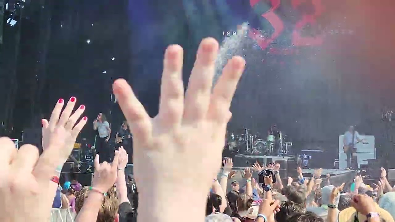 Candlebox  - Far Behind - Live @ Rockville 2025