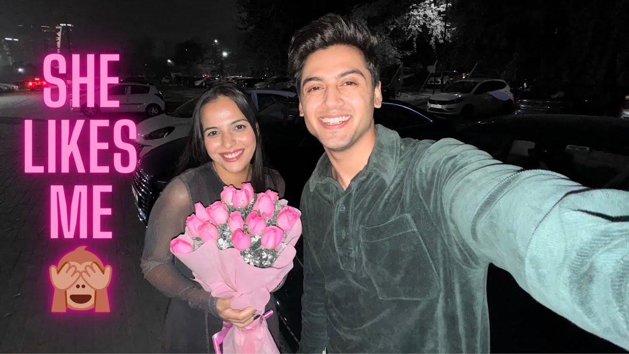 SURPRISE DATE WITH A FAN GIRL 😍 | MOHAK NARANG