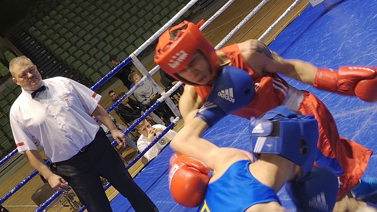 Gracjan Ciureja vs Oskar Dembiński (27/10/2019)