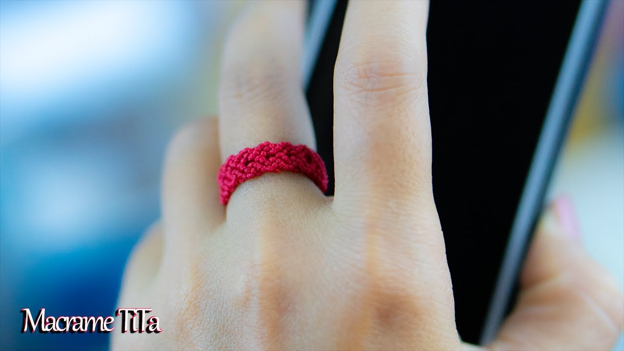 Macrame tutorial: How to macrame a ring with the basic trellis pattern - Step by step tutorial