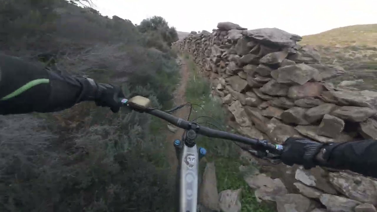 κατάβαση απο Αμόλοχο προς Βαρίδι pt4