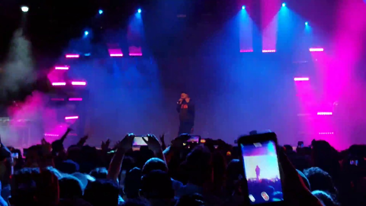 Nav & Travis Scott - Beib in The Trap live @ Coachella 2017 Weekend 1