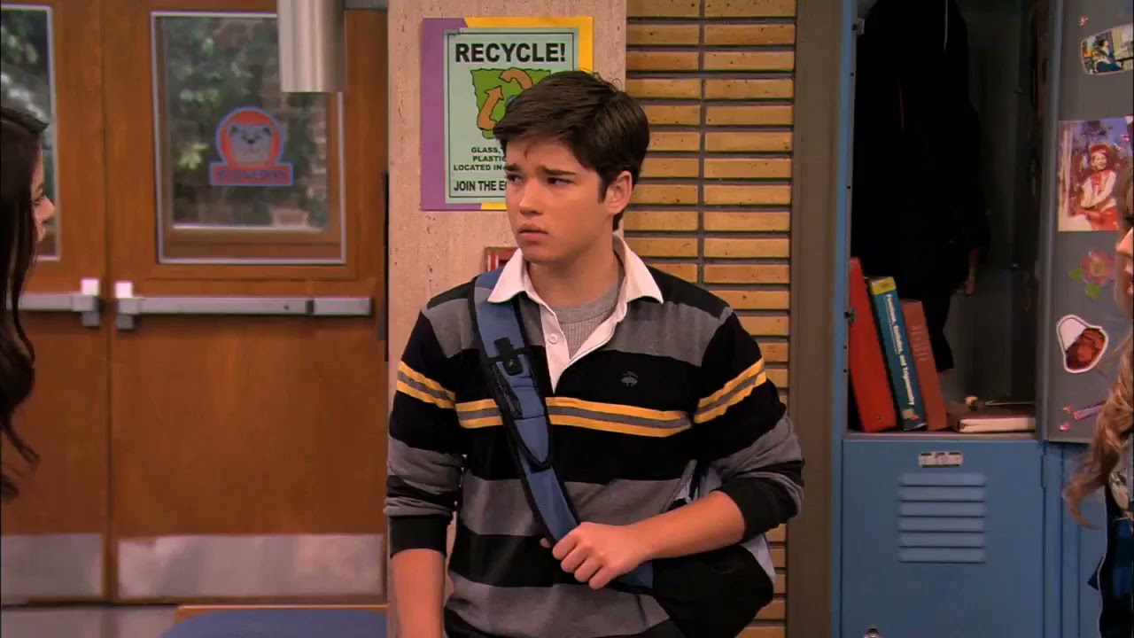 iCarly:Carly And Sam Fight Over Freddie (Full Version)
