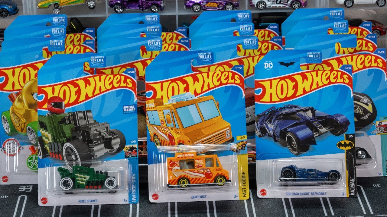 Opening ALL 2022 Hot Wheels Treasure Hunts