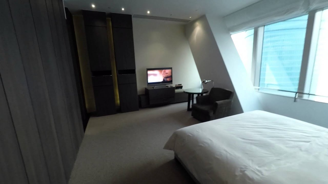 Park Hyatt Shanghai - Bund View Suite