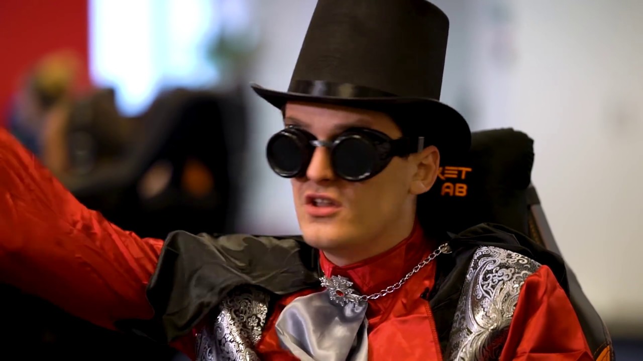 The Bucharest Major - Tour of the PGL Studios with a special guest!