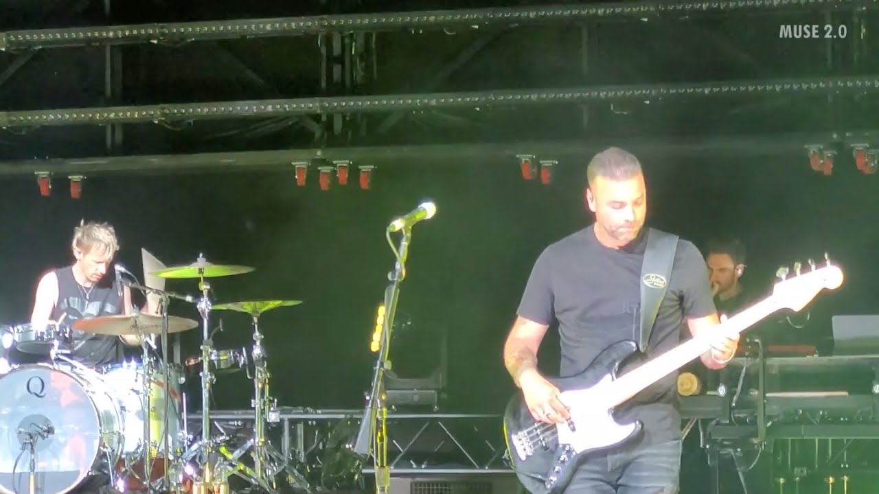 Muse - Compliance [Live at Eventim Apollo, London 09/05/2022] - MULTICAM