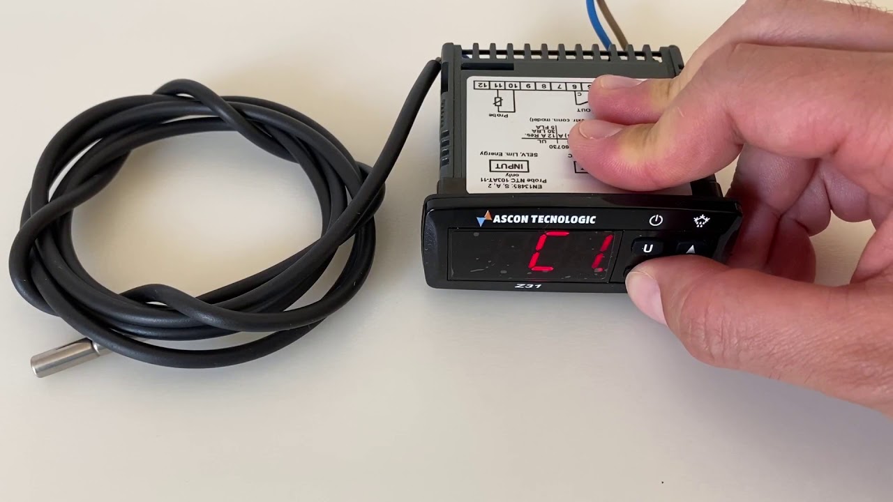 Ascon Technologic Z31  עדכון פרמטרים בסיסיים