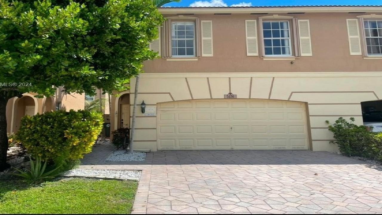 5176 Stagecoach Dr, Coconut Creek, FL Presented by Omi and Jada Jeanlouis.