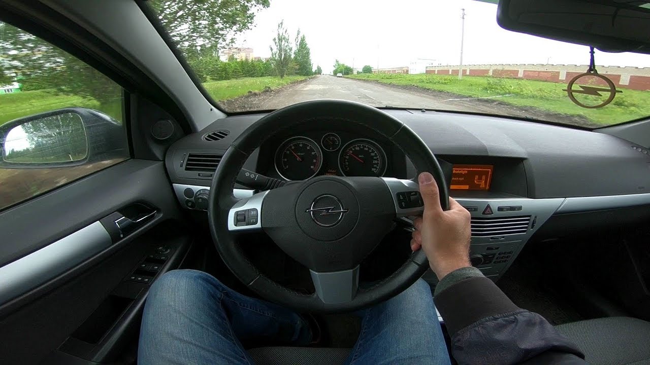2013 Opel Astra 1.6 MT POV Test Drive
