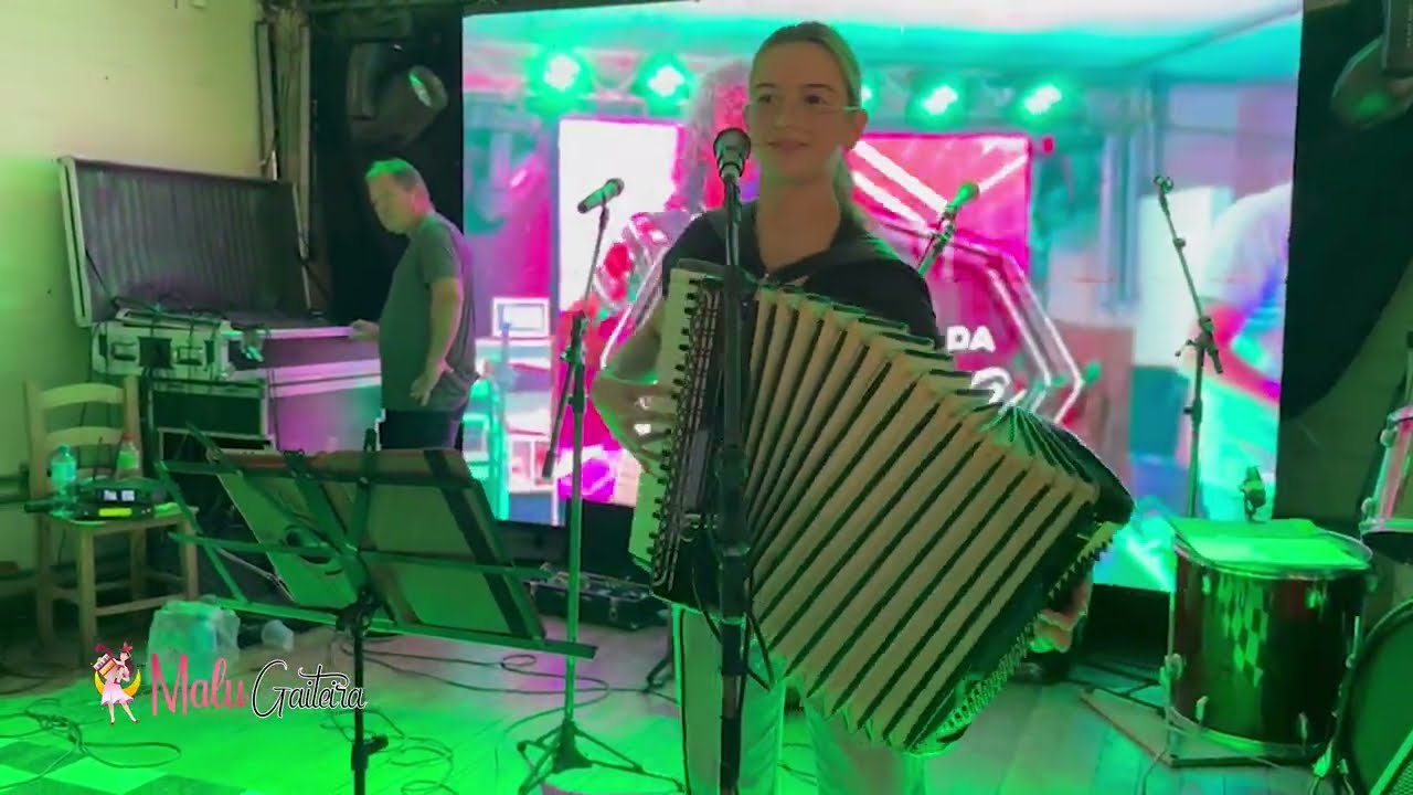 Malu Gaiteira  - Ao Vivo no Bailão - 27/04/2023