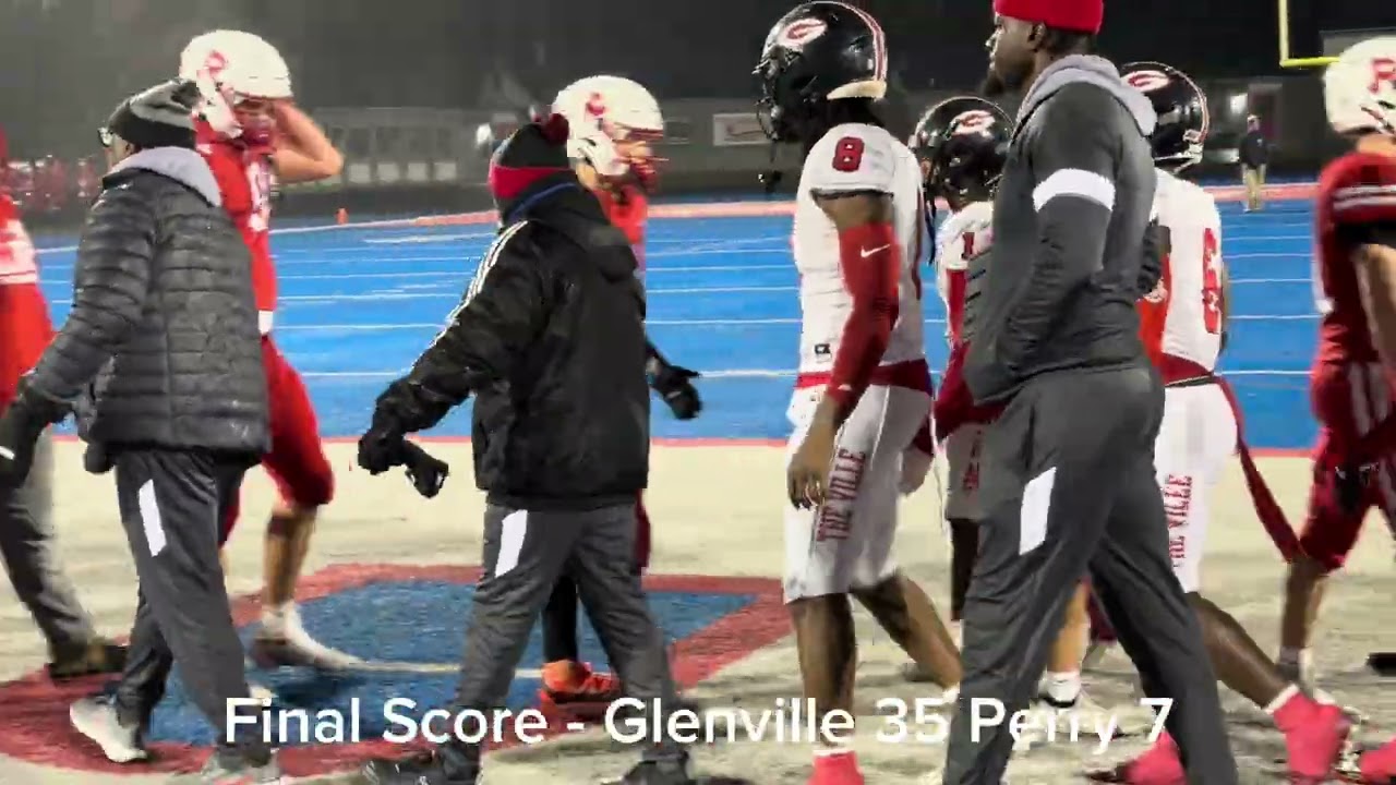 Плей-офф OHSAA HSFB — финал 13-го региона D IV — «Гленвилл Тарбладерс» против «Перри Пиратс» — в ...