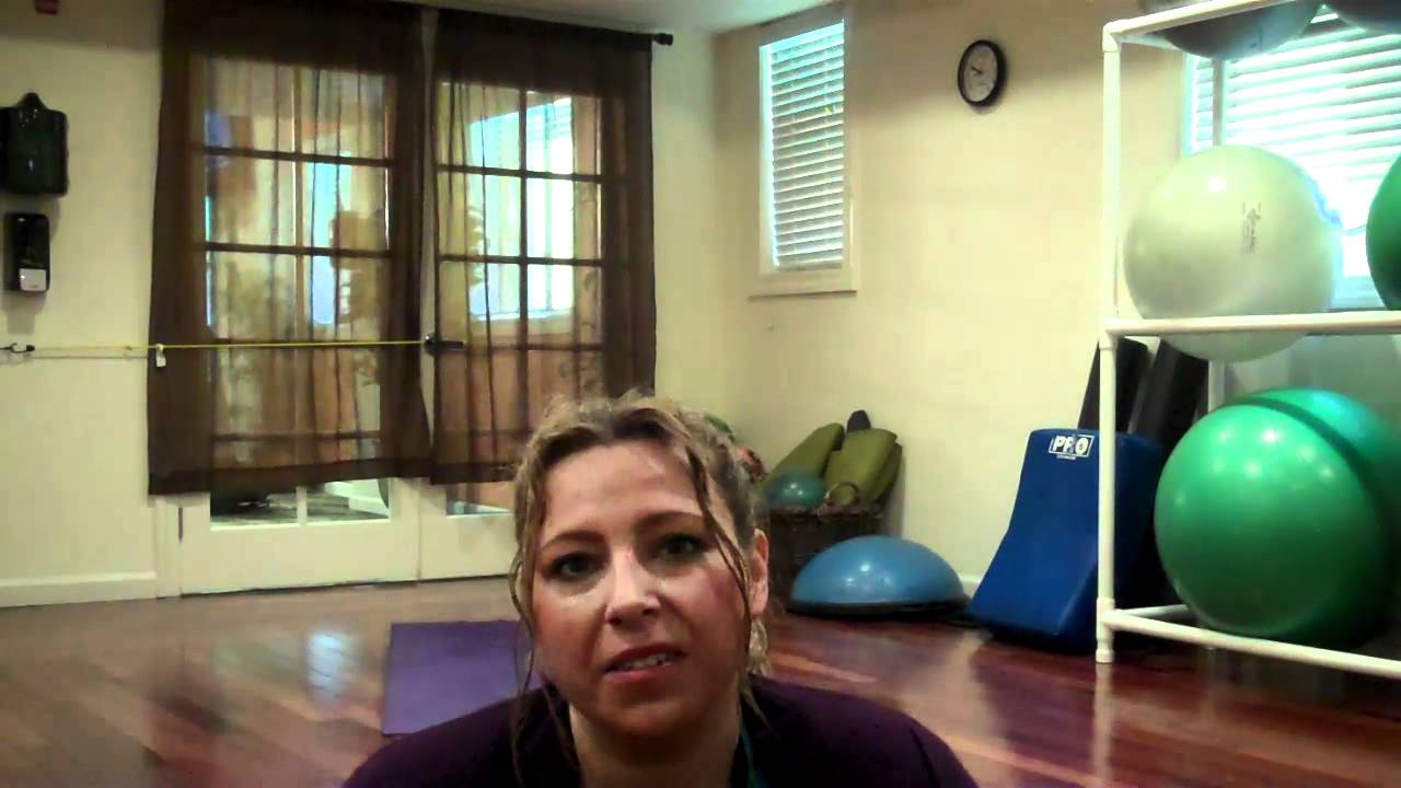 Why lunges are good for your legs -Real Hollywood Trainer advice health chat