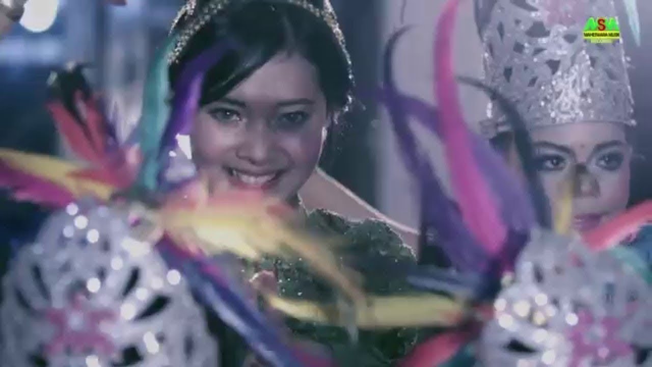 SILVIA DEWI - GOYANG KARAWANG [OFFICIAL MUSIC VIDEO]