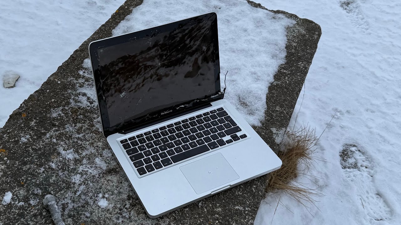 MacBook Pro destruction ￼