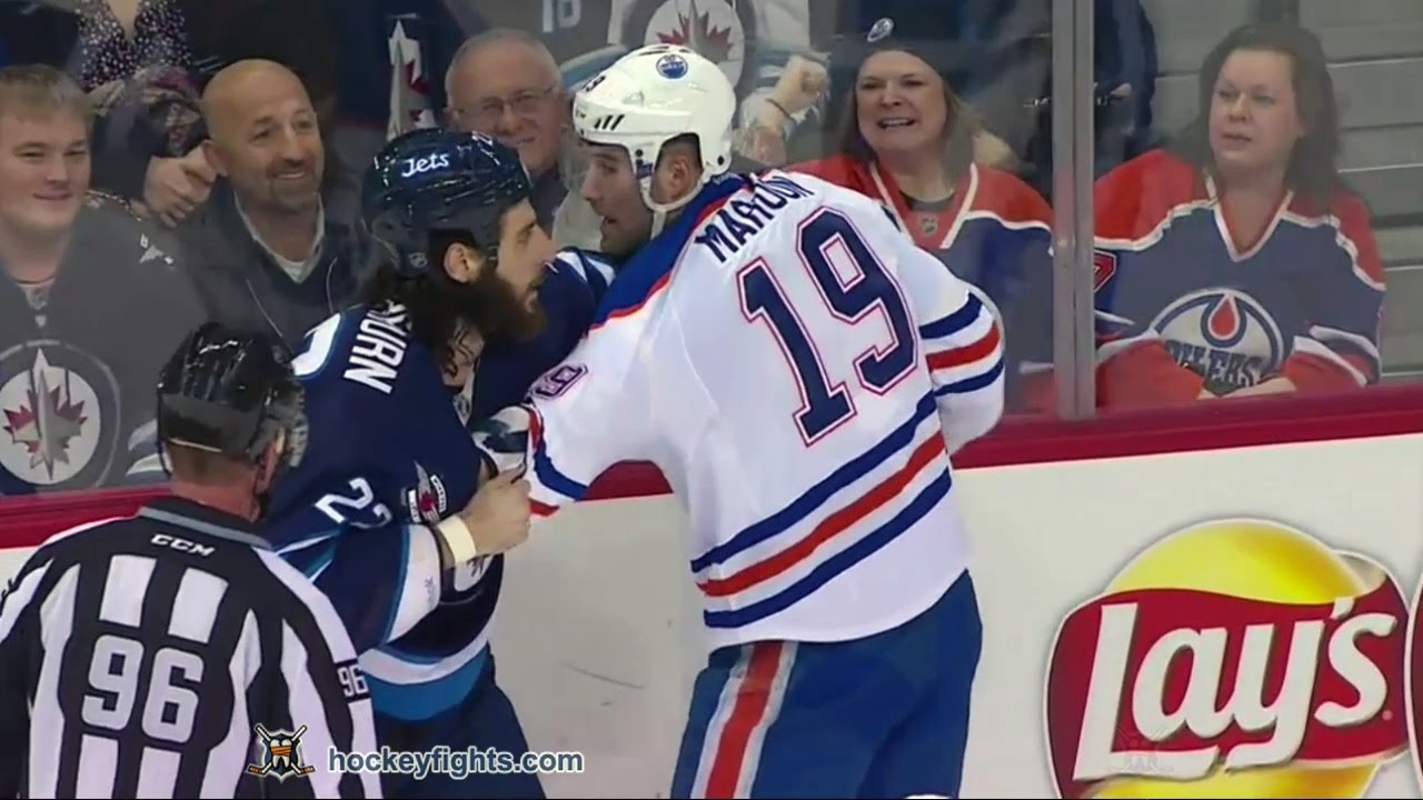 Patrick Maroon vs Chris Thorburn Dec 1, 2016