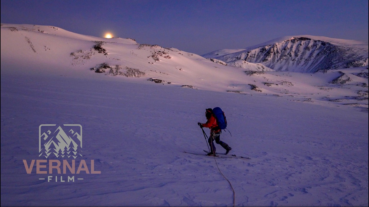 Camp Veotind // Vinterbestigning, måneskinn og seigpining i Jotunheimen