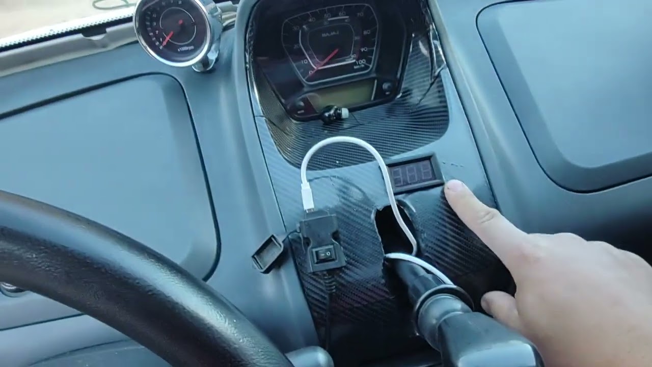 Bajaj Qute, les comparto un pequeño video que realice para un compañero de otro país