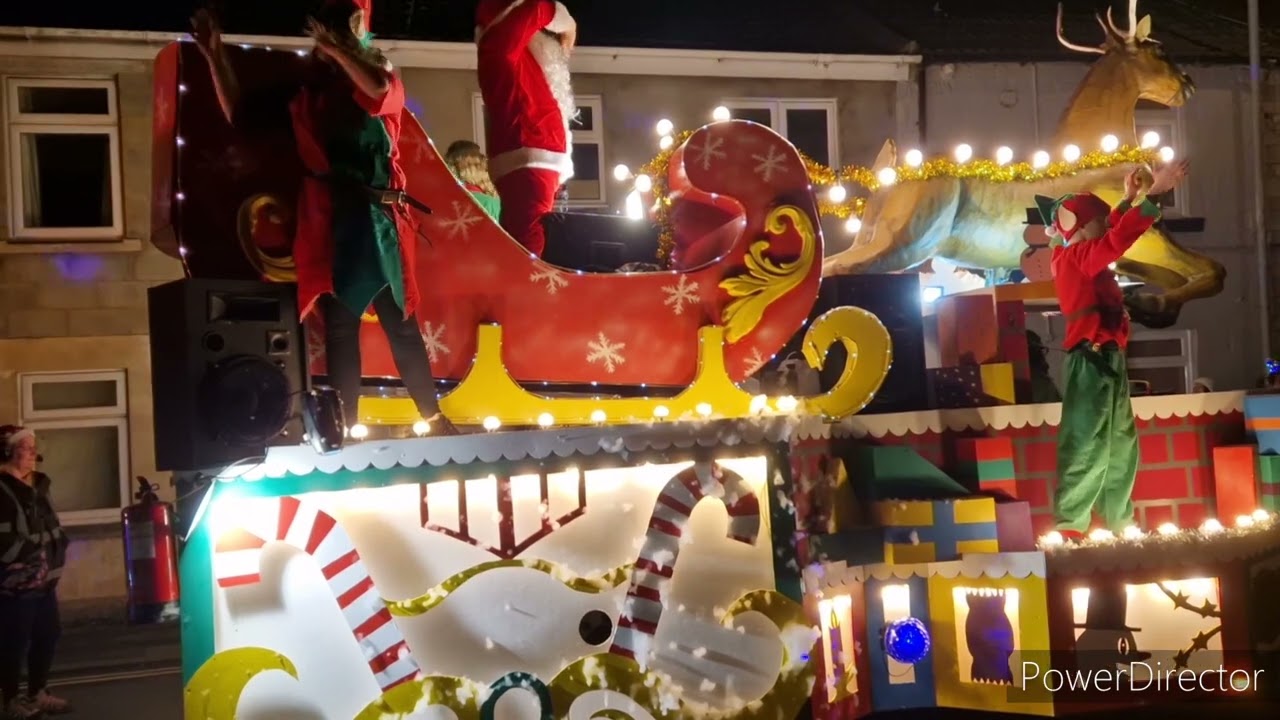 Gorgons Carnival Club Santa 