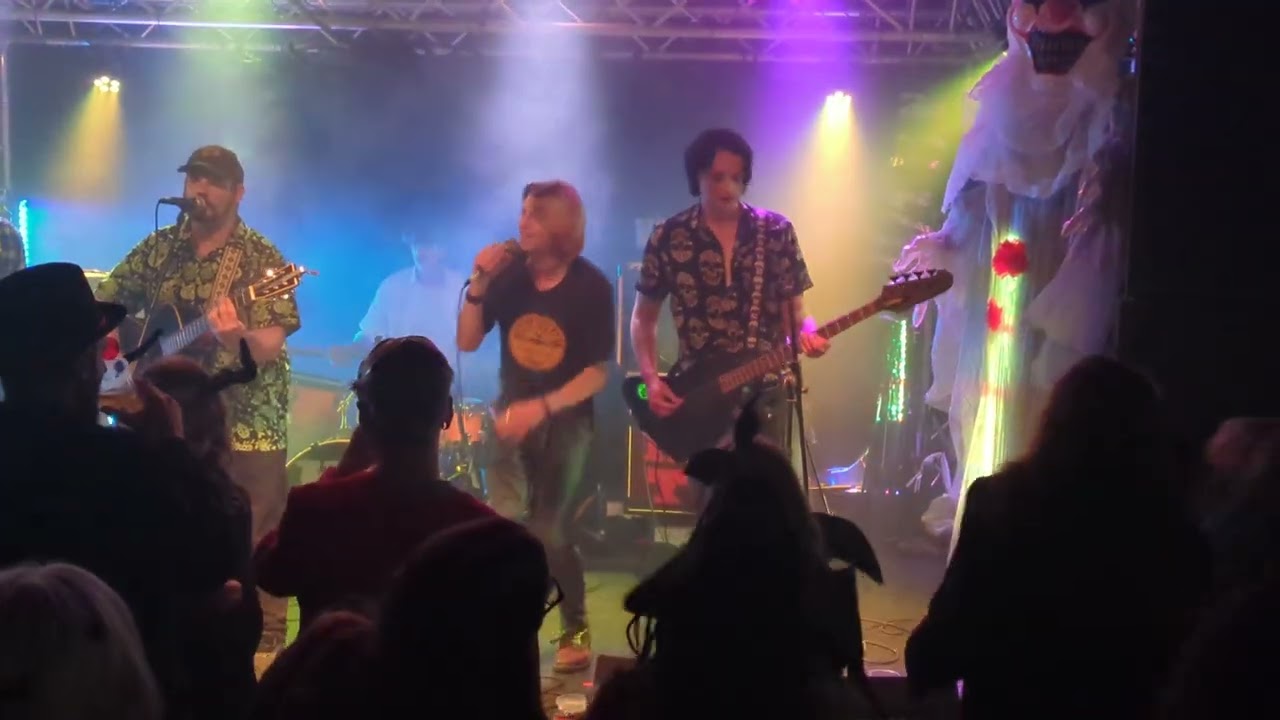 Graveyard Rats , Tax the Church ,  Esquires , 28/10/2023