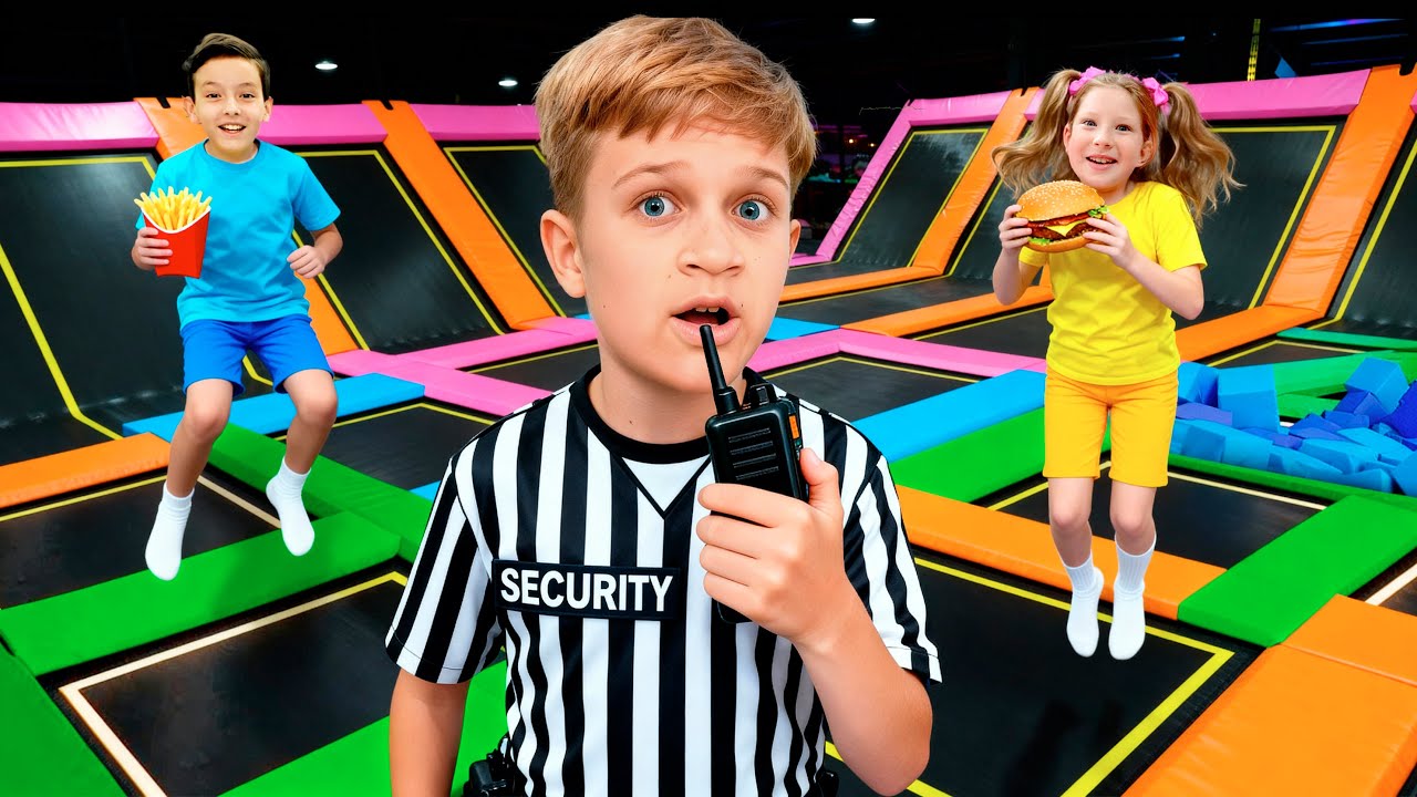 ¡Reglas divertidas de seguridad en Loco Bear! Parque de juegos bajo techo para niños