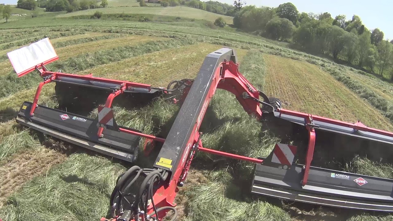 Andaineur à tapis KUHN MERGE MAXX 950