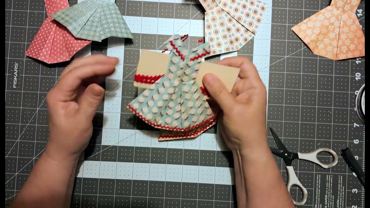 Fold a Retro 1950s Housewife Paper Dress