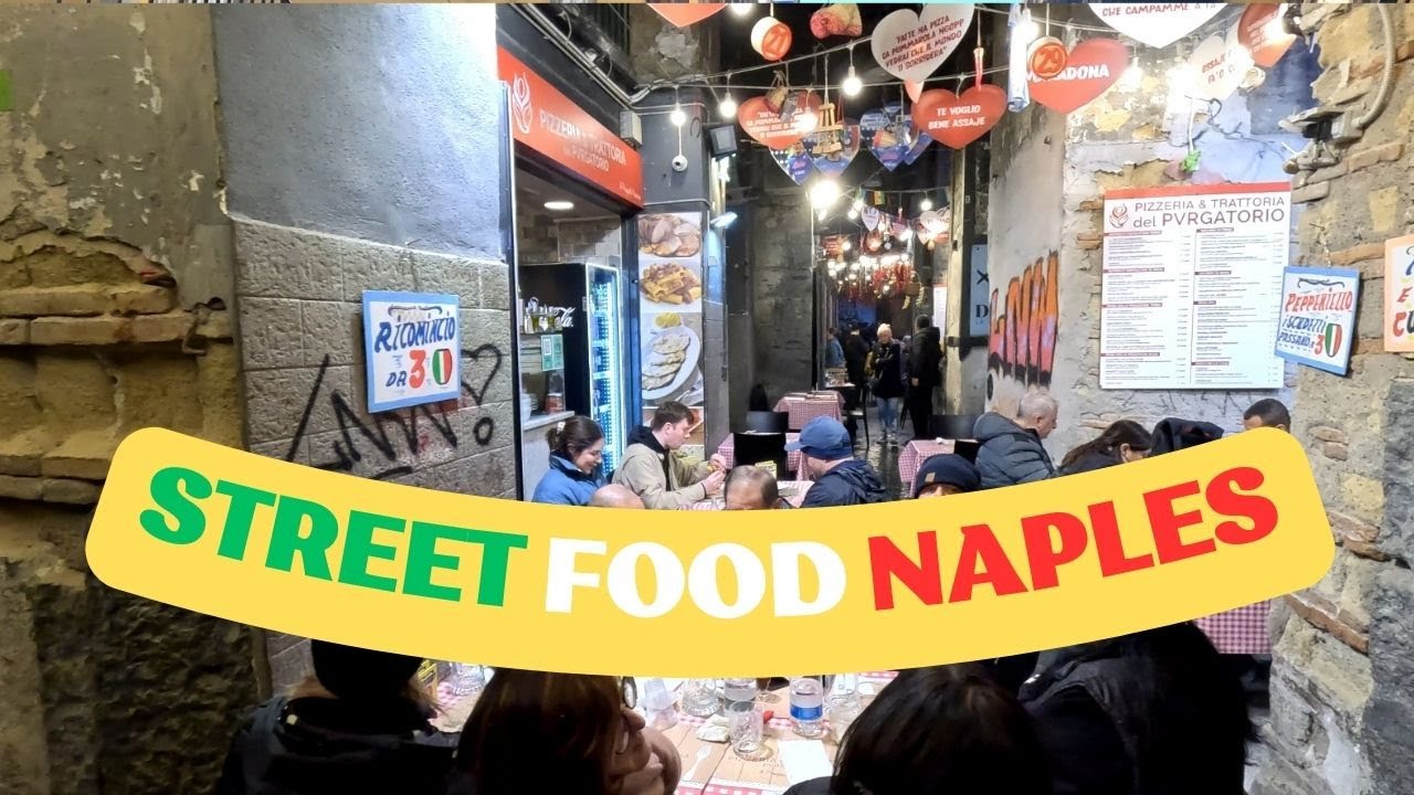 VIA DEI TRIBUNALI, NAPLES