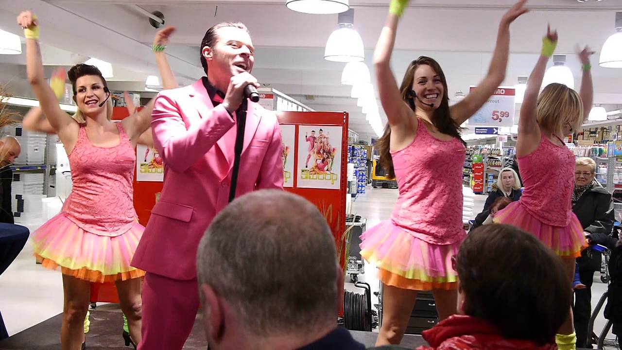 SWOOP - WE GAAN ERVOOR (signeersessie Makro Eke)