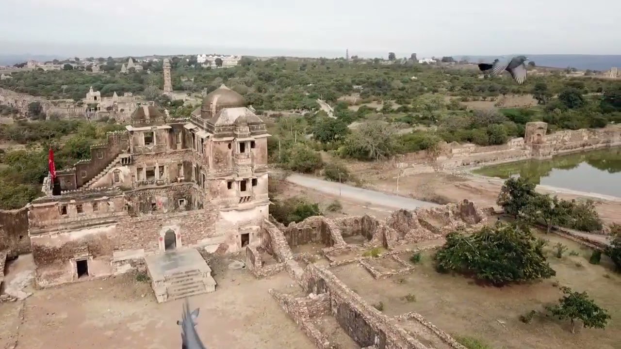 Aerial View Of Stunning Fort And Green Landscape In Rajasthan, India - 1198310