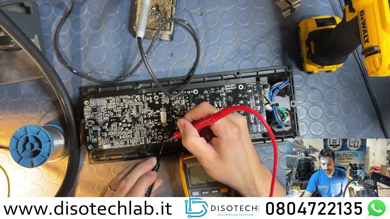 Riparazione Modulo RCF 4PRO Non si accende audio in corto - Centro Assistenza DisotechLAB