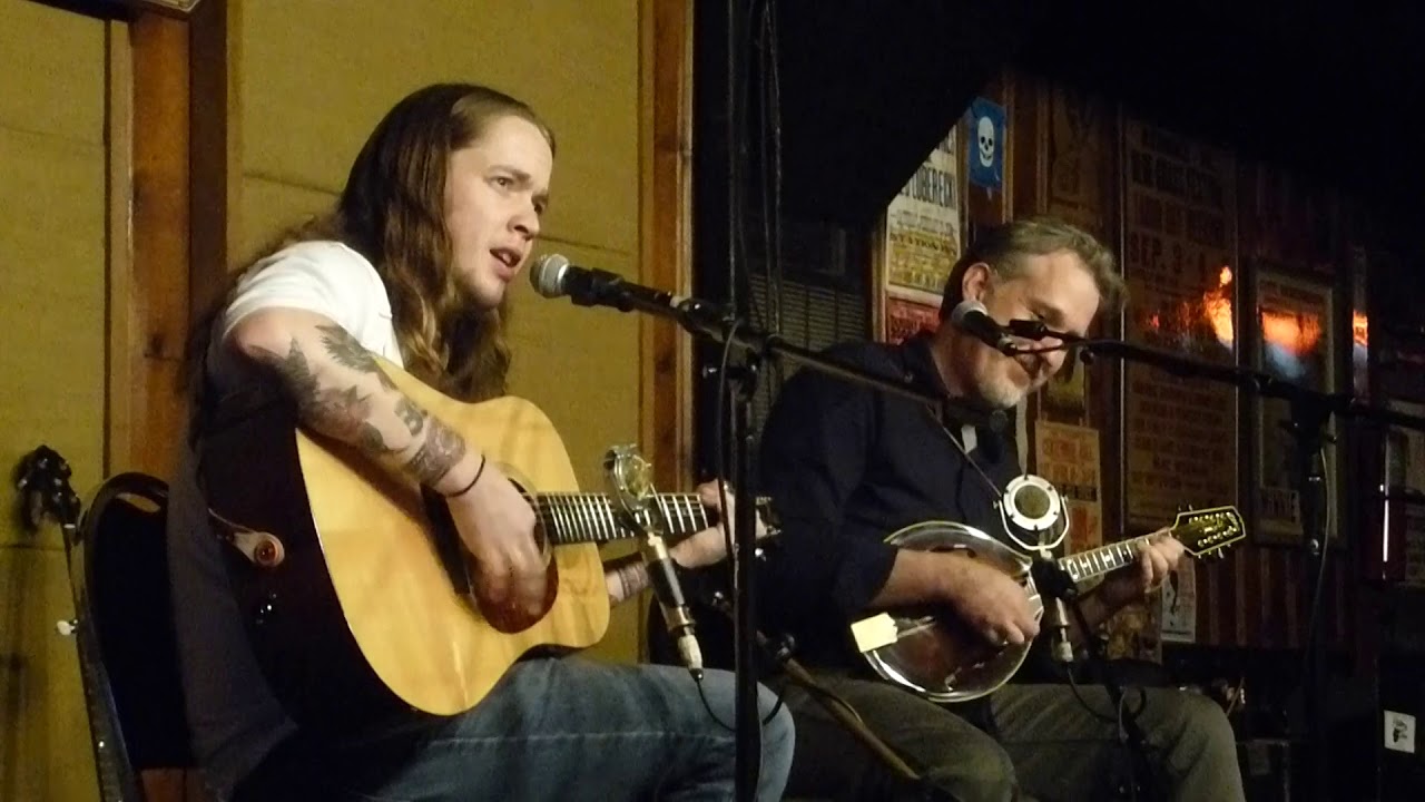 Bryan Sutton & Billy Strings "Everything's the Same"