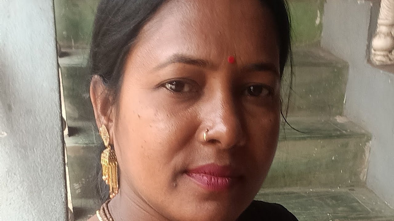 বন্ধুরা এসে একটু গল্প করি 🌹🌹🌹