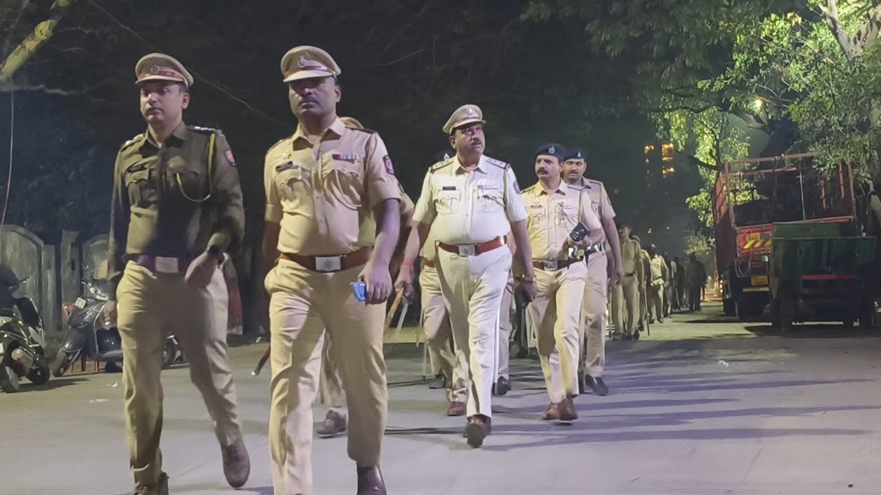 Bhiwandi Police Ka Route March छत्रपति शिवाजी महाराज चौक से कोमबल पाडा इलाके में।। 