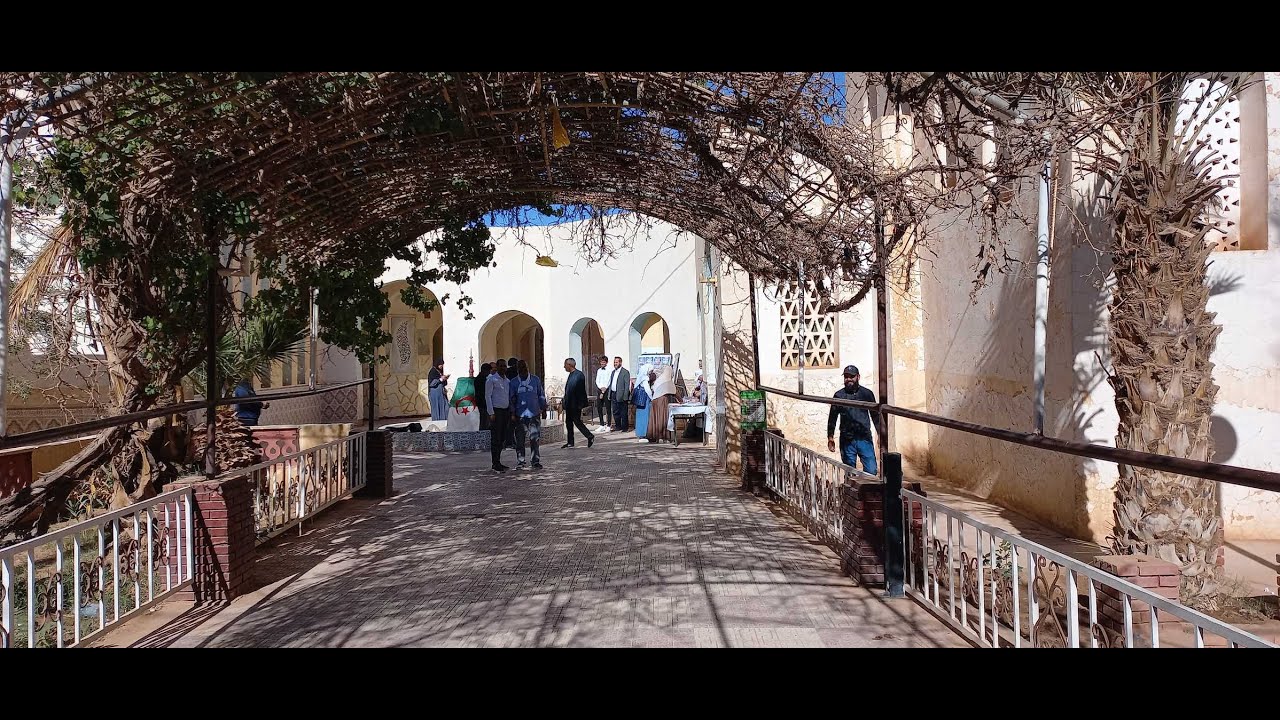 احتفالية ختام السنة الدراسية 2023/2024، ثانوية عمر ادريس بقصر الحيران ولاية الأغواط.