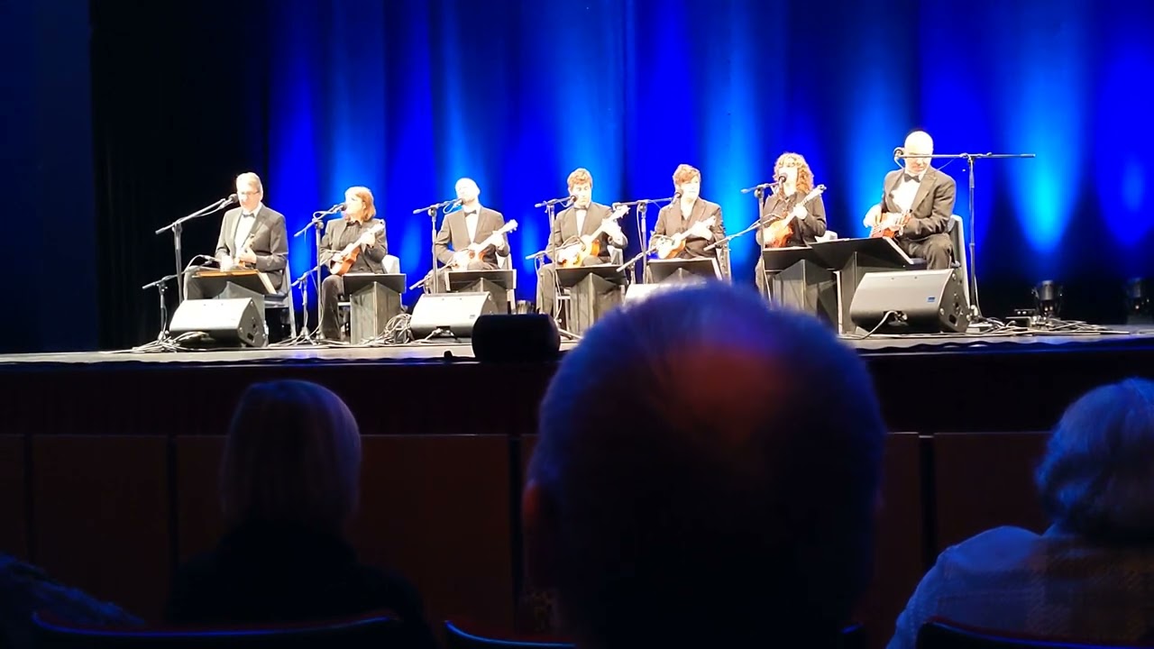 Ukulele Orchestra of Great Britain - Good Sculptures, The Rezillos - 2024-01-23 - Lünen, Germany