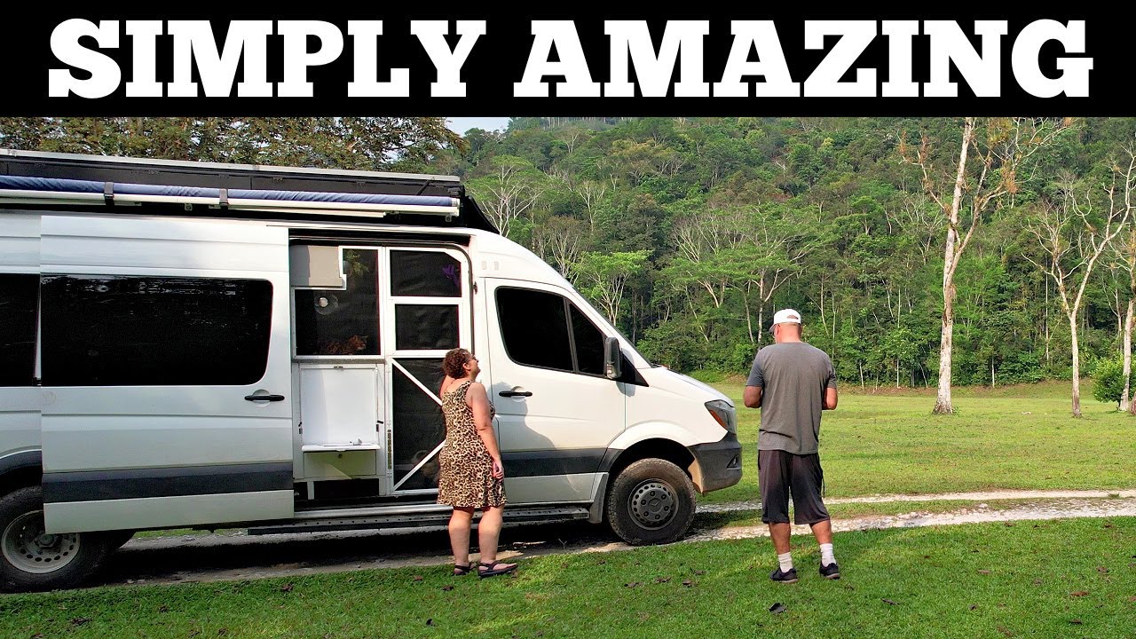 ON THE ROAD AGAIN AND IT FEELS GOOD! - Van Life Style in Colombia