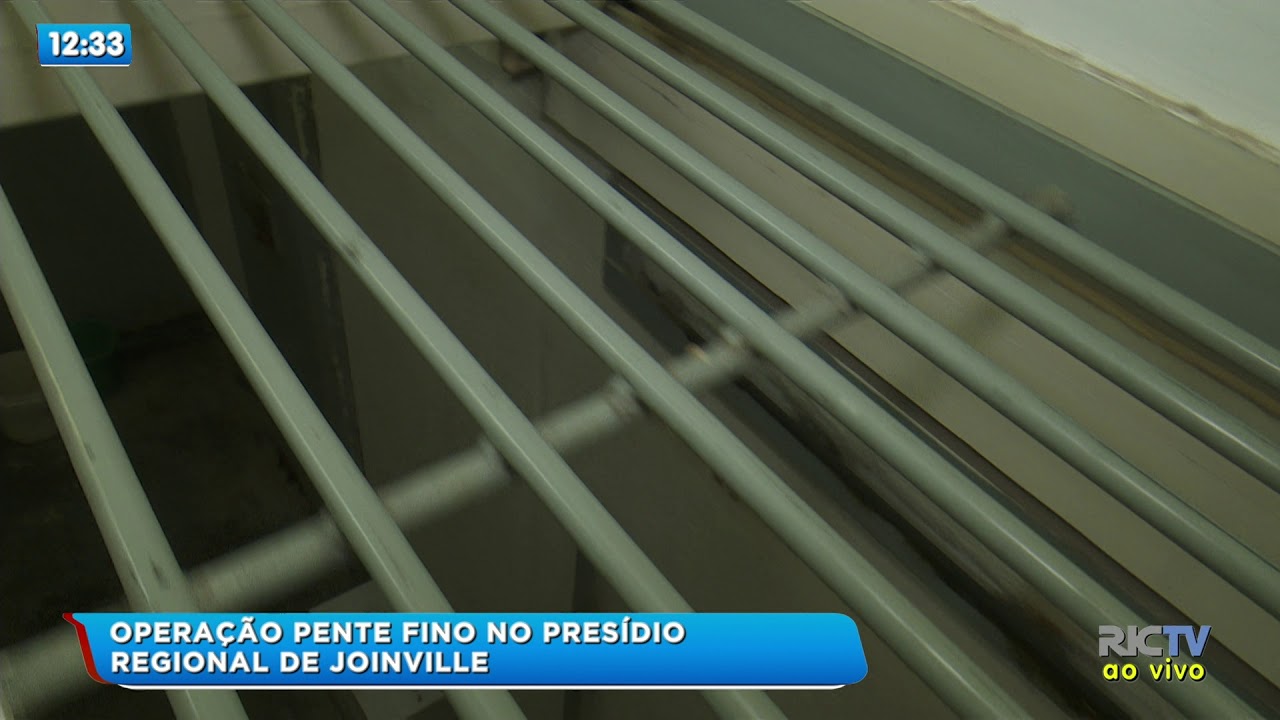 Polícia aplica um pente fino no Presídio Regional de Joinville