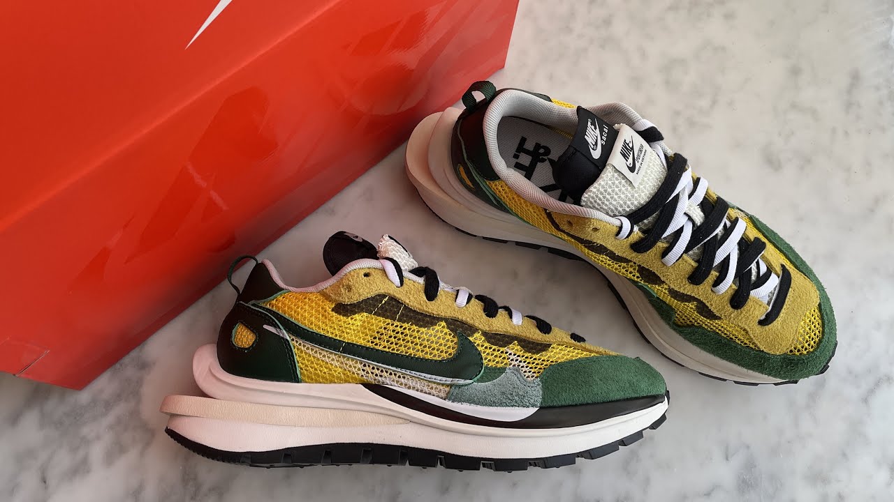 Nike Vaporwaffle Sacai Tour Yellow Stadium Green CV1363-700 Review