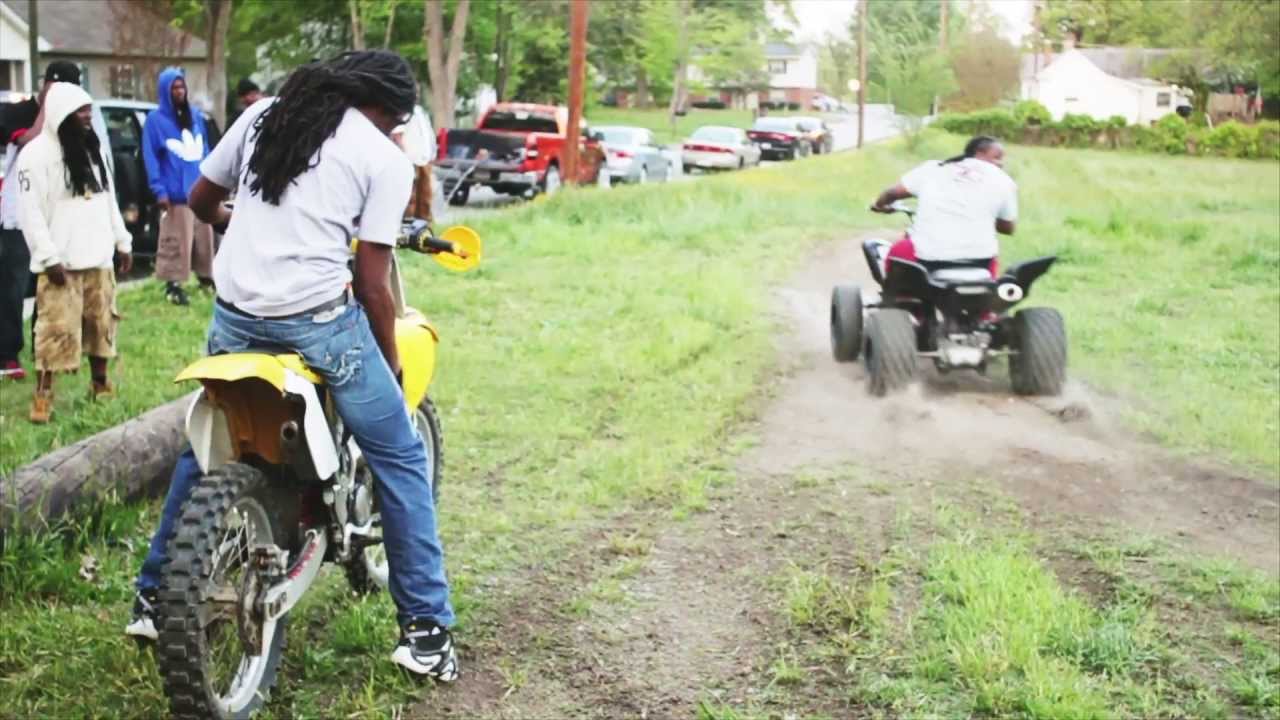 PST MONEY MITCH FEAT. MISTA COMMERCIAL ACT LIKE DIS